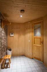 One-Bedroom Apartment with Sauna and Spa Access