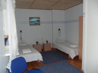 Двухместный номер с 2 отдельными кроватями, собственным душем и туалетом